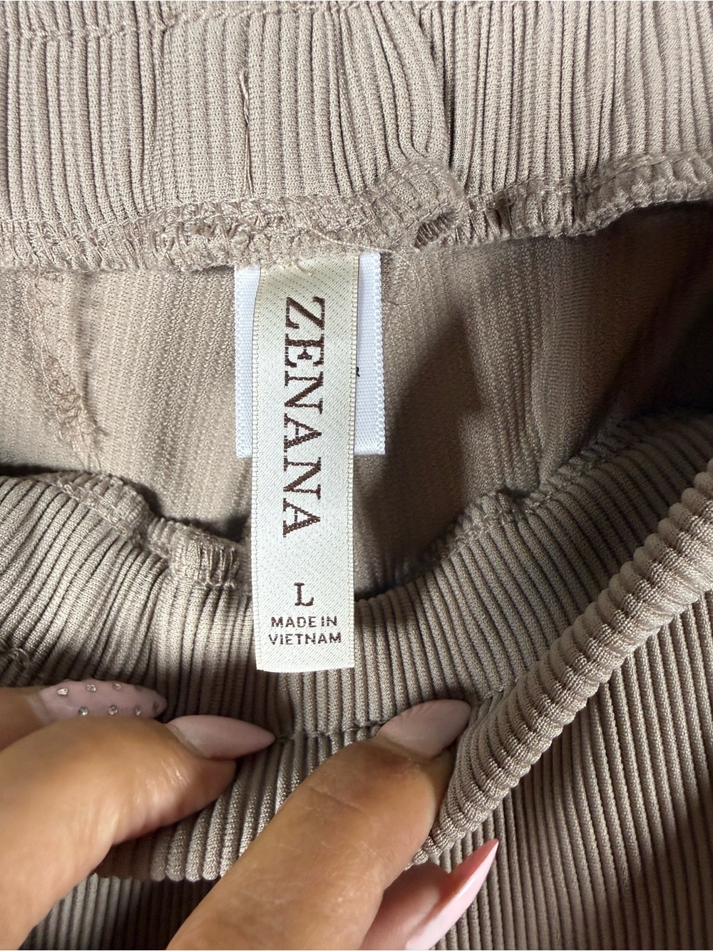 Zenana Outfitters Taupe Ribbed Neck Lounge Top & Bottom. Size Large 🧡 - Picture 12 of 17